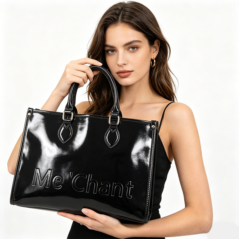 Shoulder Bag Structured - Dames zwarte glanzende lakleren handtas van