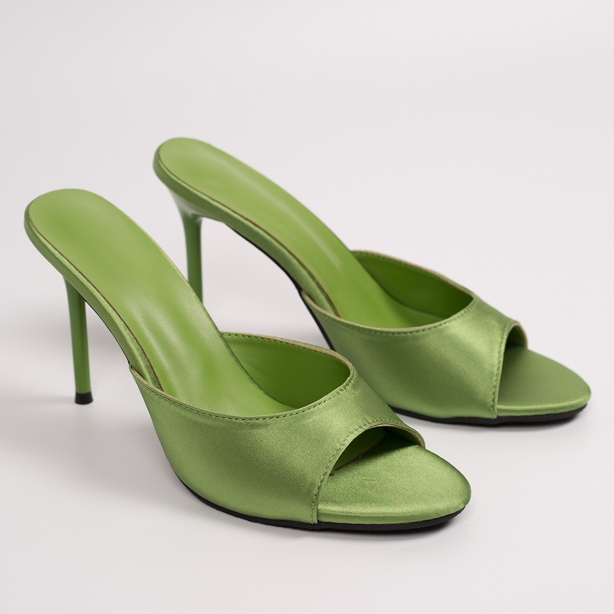 Luxe merk designer damessandal - Women Formal Wear Brands recensie en prijs